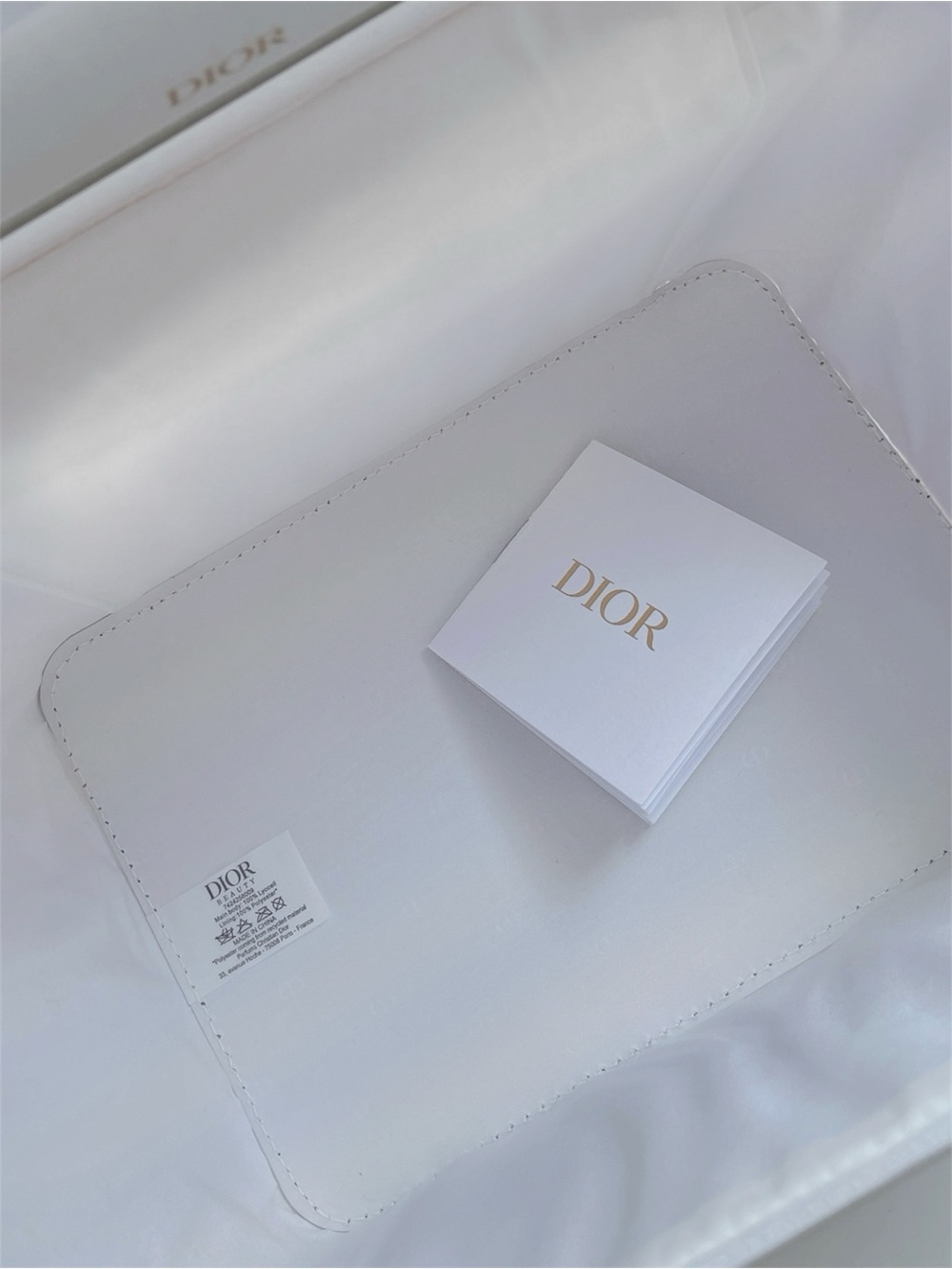 Dior Beauty Large Vanity Train Case - Picture 6 of 6